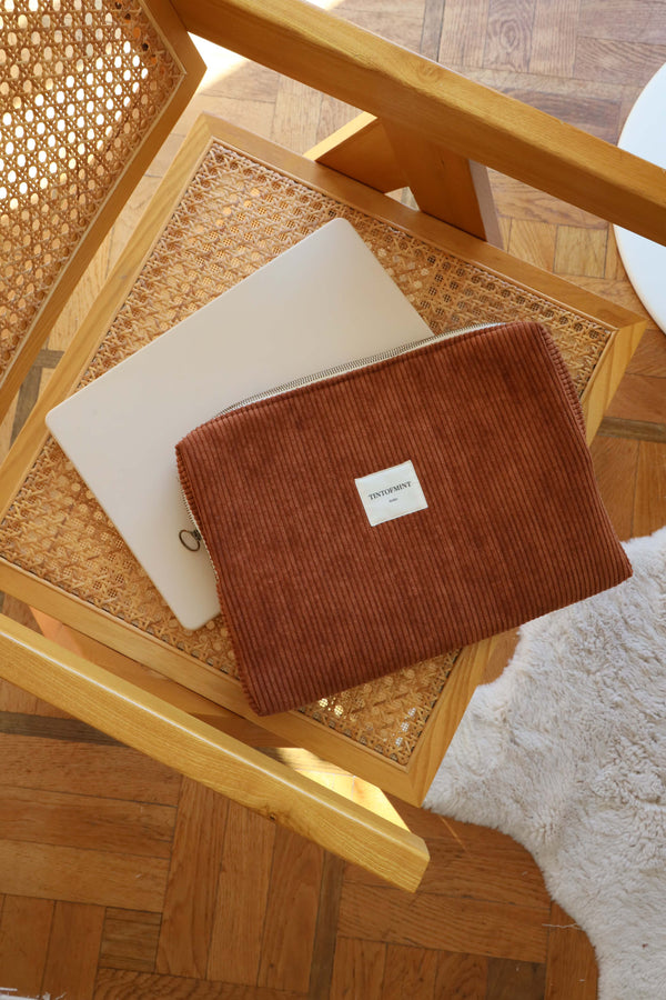 DIY Corduroy Laptop Bag