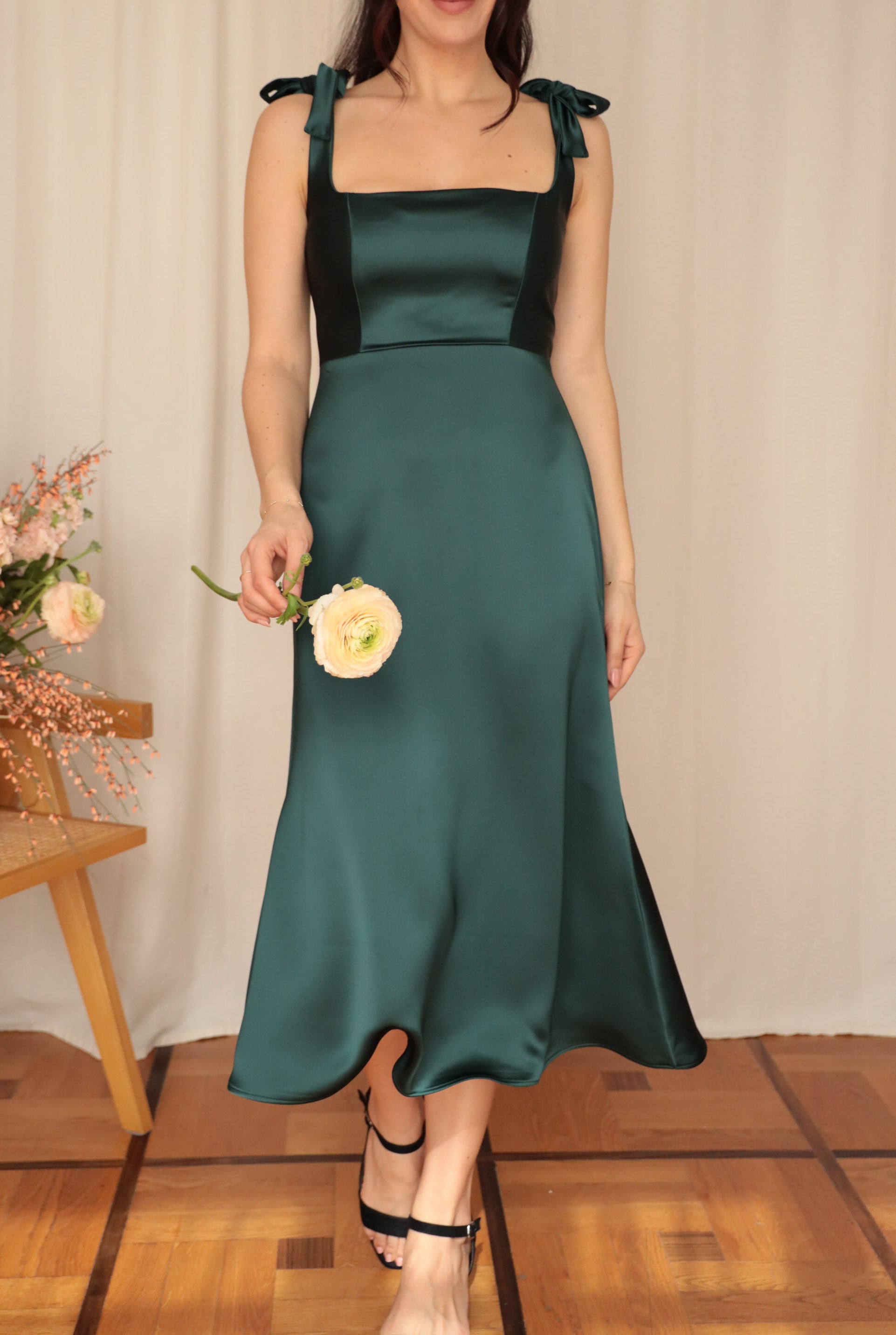 Grace Square Neck Midi Dress | PDF Sewing Pattern tintofmintpatterns Grace Square Neck Midi Dress | PDF Sewing Pattern tintofmintpatterns